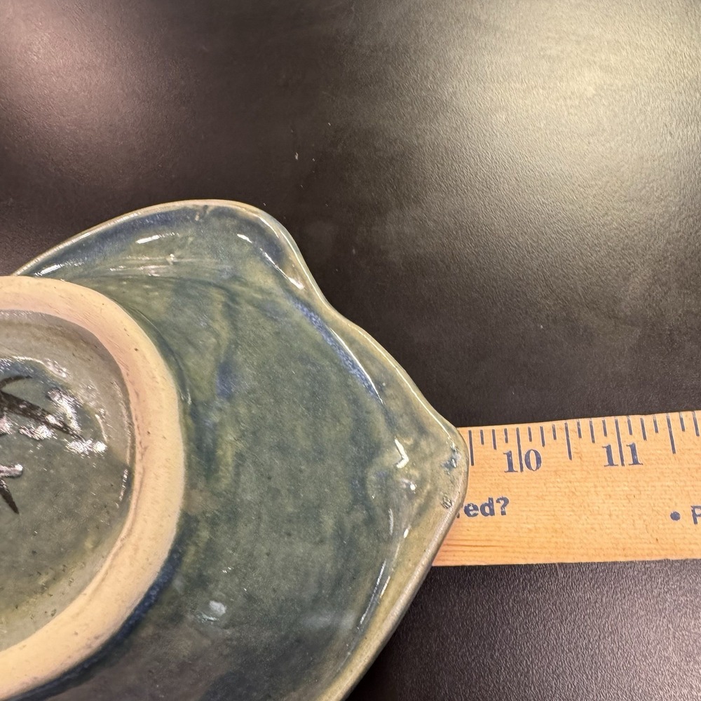 Blue Green Ceramic Fish Shaped Serving Bowl 9.5 in. x 7 in. x 2.5 in. Signed - Picture 5 of 7